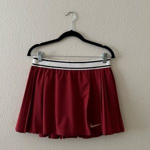 Nike Tennis Skirt Large Maroon